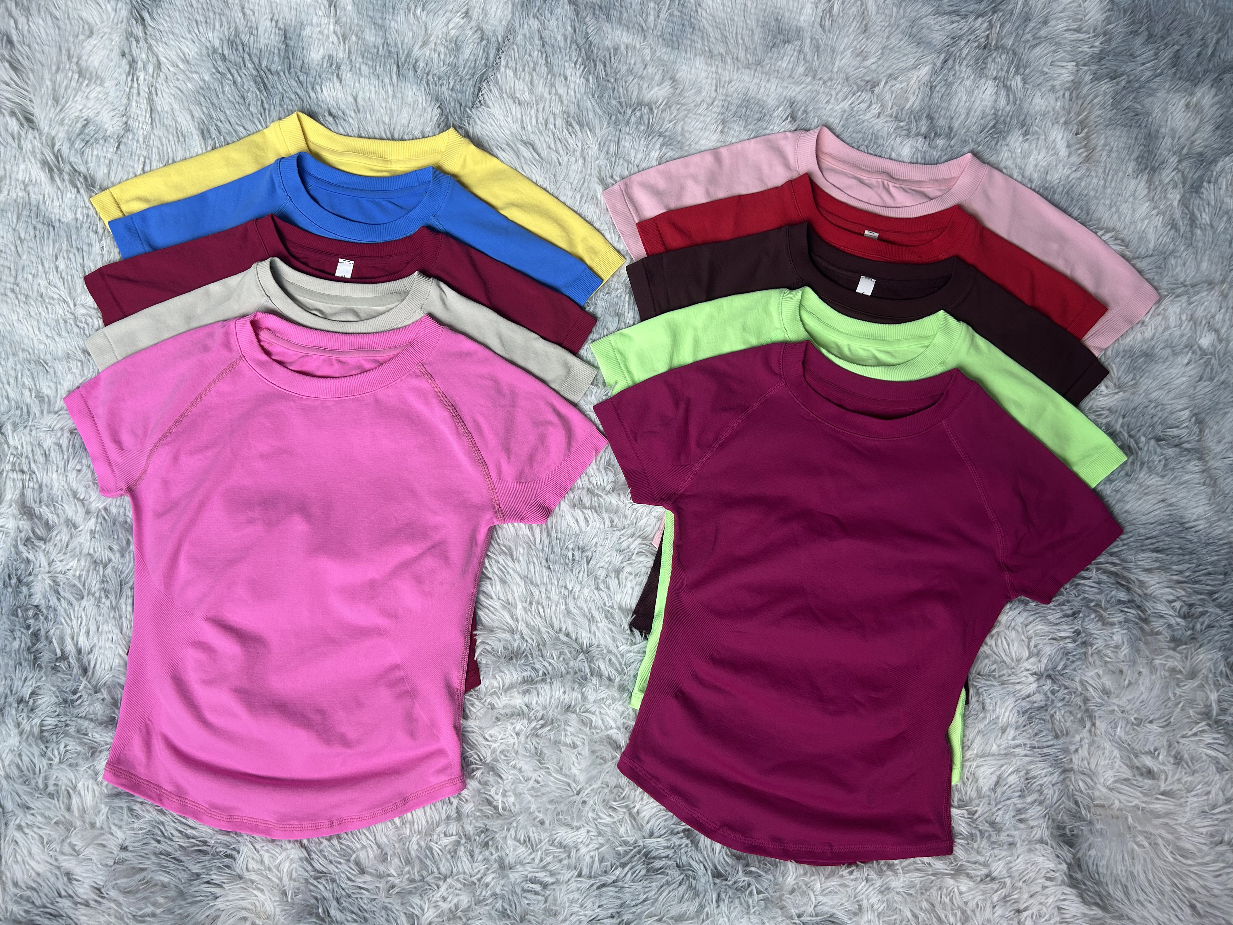 DFLOGO Sports Short Sleeve Top - огляд і ціна T Shirt Tight Fit