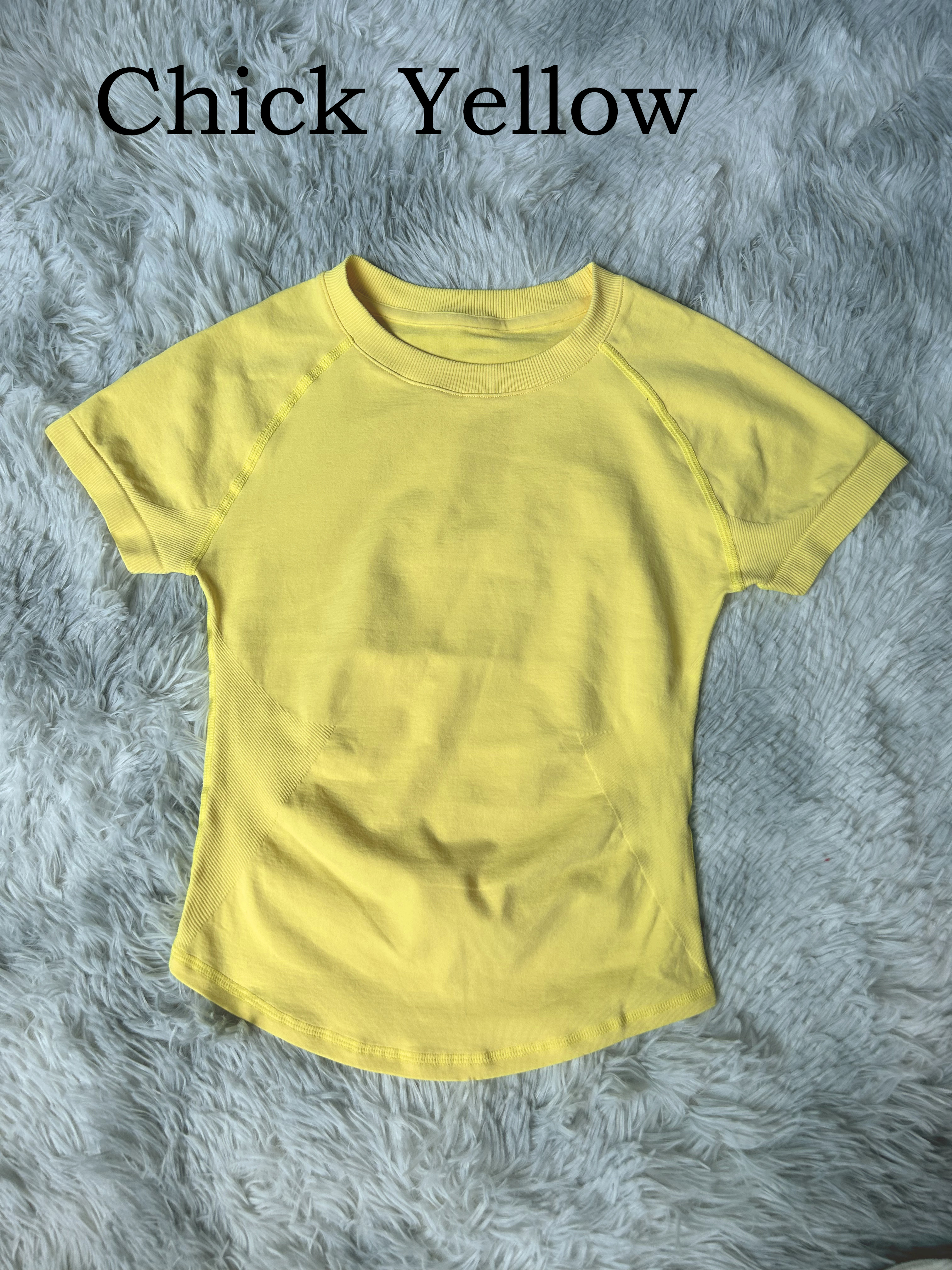 DFLOGO Sports Short Sleeve Top - огляд і ціна T Shirt Tight Fit